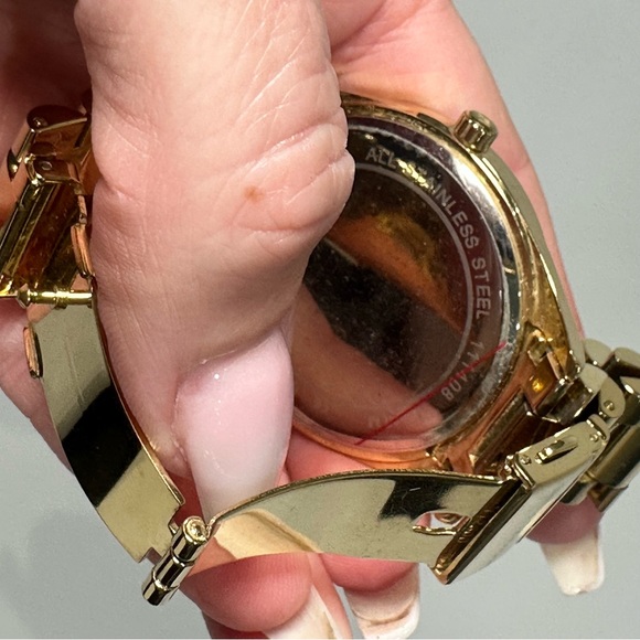 Michael Kors Blake Champagne Dial Unisex MK 3244 - Picture 3 of 7